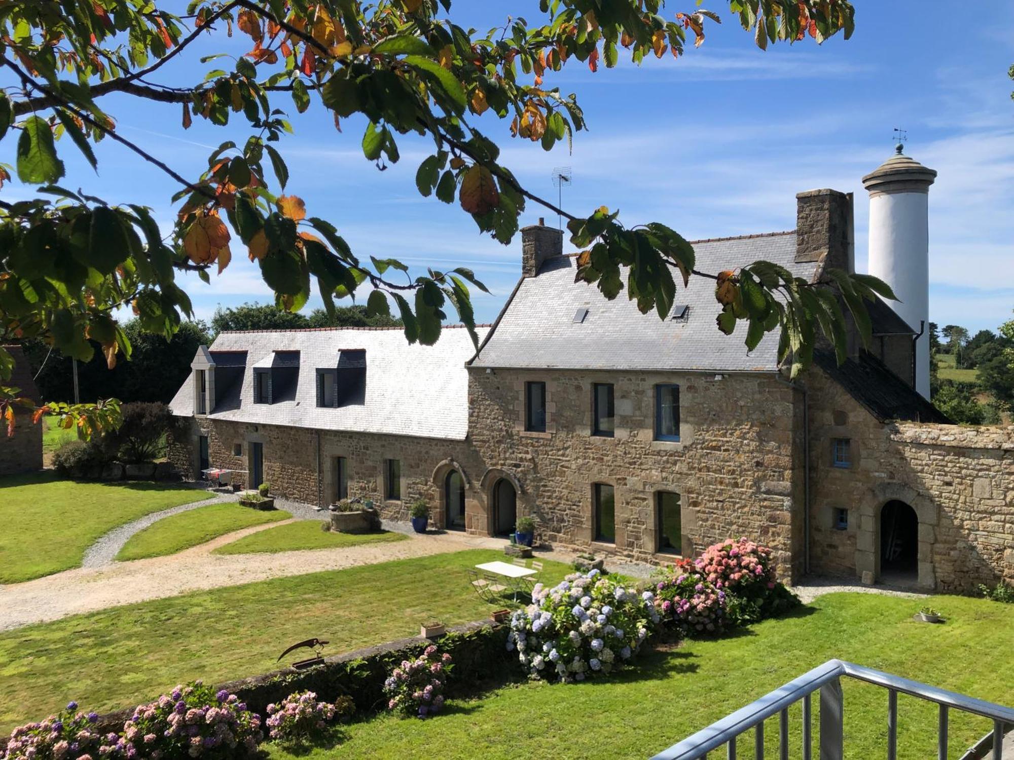 Les Ecolodges Sous Le Phare Louannec Exterior foto